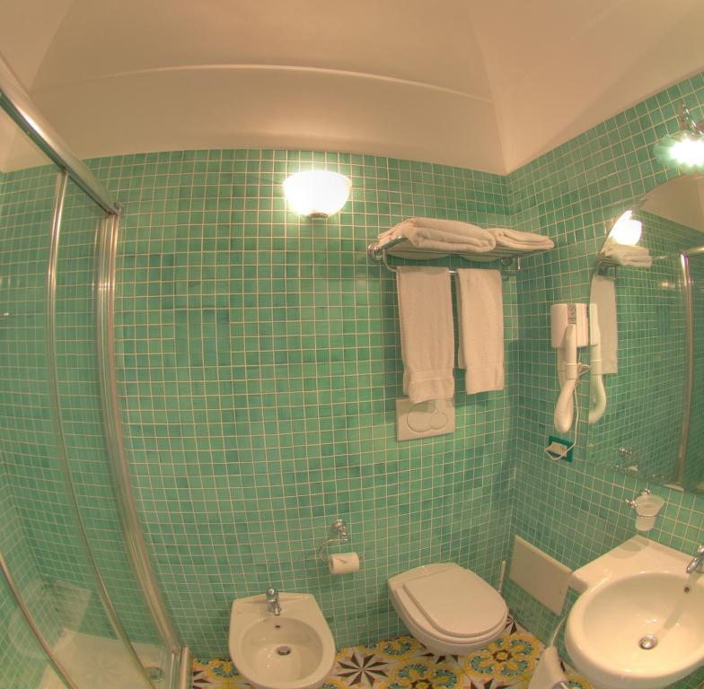 ラ カラヴェーラ ポジターノアパートホテル 部屋 写真